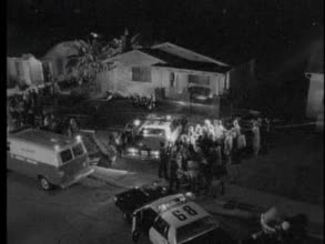 Mötley Crüe - You're All I Need